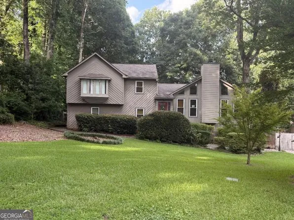 3670 Willow Mill Dr, Lawrenceville, GA 30044