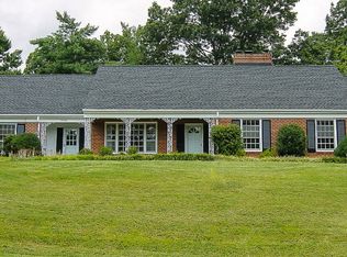 5025 Balsam Dr, Roanoke, VA 24018