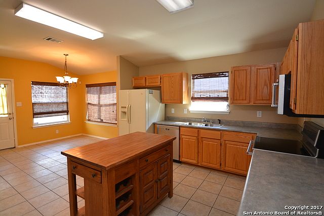 10330 Tiger Paw, San Antonio, TX 78251 | Zillow