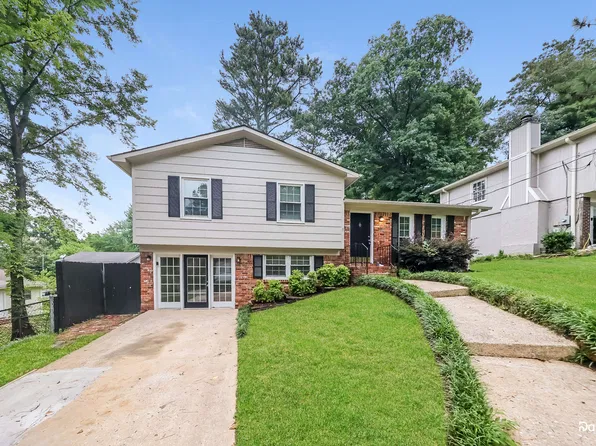 1740 Molly Dr, Birmingham, AL 35235