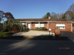 517 N Lake Shore Dr, Brick, NJ 08723