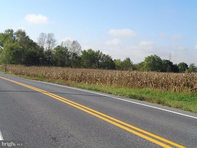 2nd image of 120 S Middlesex Rd