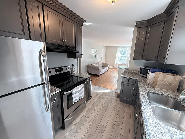 3413 Monument Ave #1 — Photo 2
