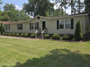 199 State Highway 124 W, Macclesfield, NC 27852