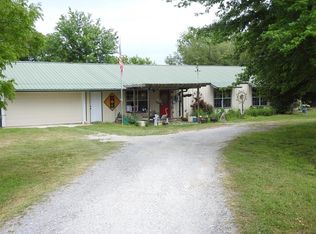 350 S Main St, Ravenna, TX 75476