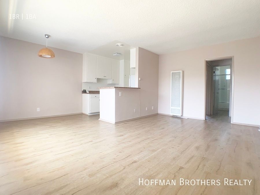1st image of 12622 Caswell Ave #9