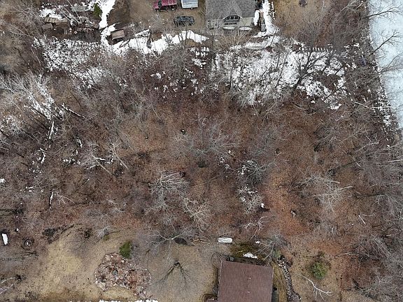 5th image of SW Pickerel Lake Rd