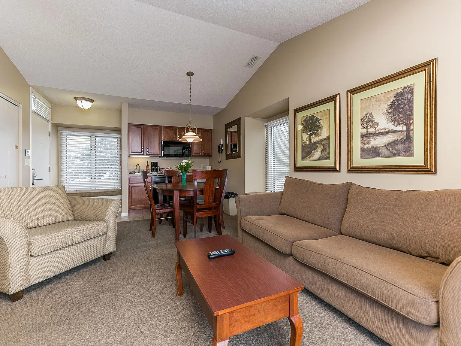 1 bed, 700 sqft, $1,400 — Photo 1