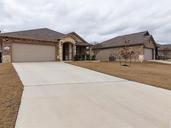 4th image of 1312 Branchwood Way