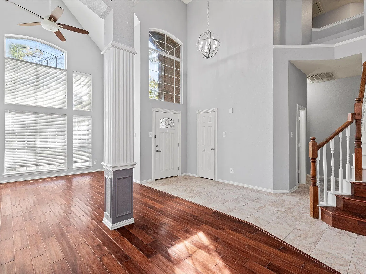 892 Brentwood Dr — Photo 4