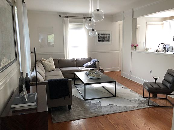 5th image of 3515 Saint Charles Pl