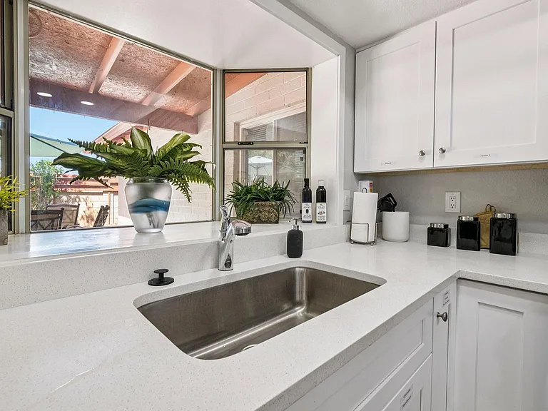 Kitchen Sink