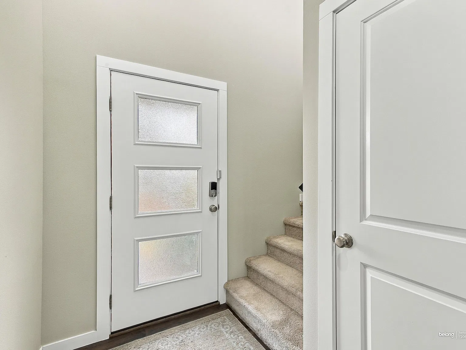 3 bed, 2.5 bath, 1804 sqft, $3,295 — Photo 3