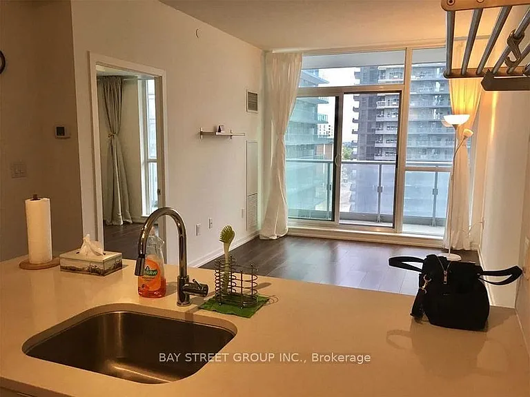 62 Forest Manor Rd #1006 — Photo 3