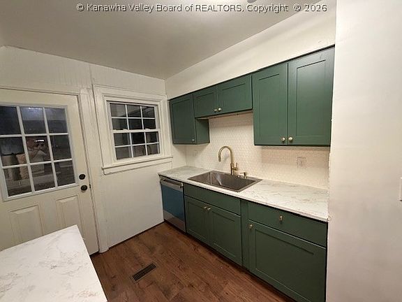 4th image of 5030 Indiana St