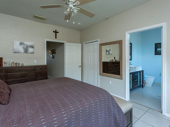 4th image of 8864 NW 168th St