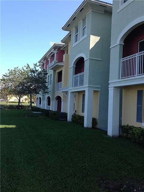 1st image of 10901 NW 83rd St APT 203