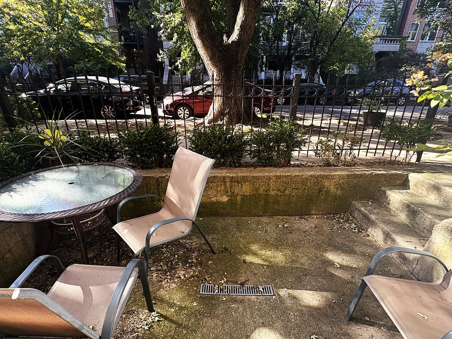 2 bed, 1000 sqft, $2,800 — Photo 2