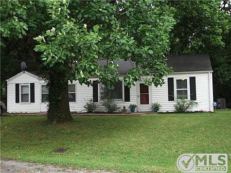 1st image of 2819 Druid Dr