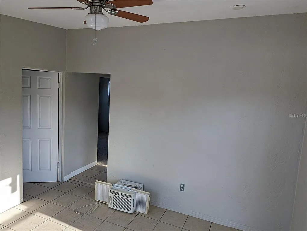 2 bed, 1.0 bath, 616 sqft, $1,250 — Photo 2