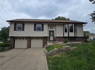7902 E 170th St, Belton, MO 64012