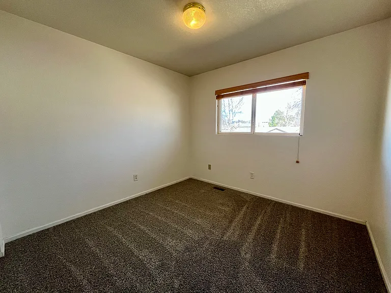 1601 Great Western Dr #K2 — Photo 11