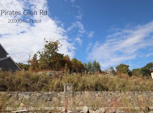 7 Pirates Glen Rd, Saugus, MA 01906