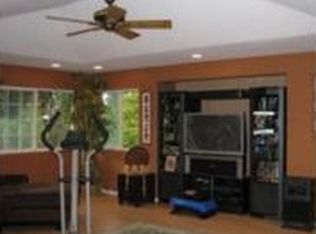 1105 Kauhikoa Rd, Haiku, HI 96708