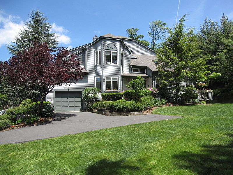 Front of Townhome