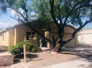 10173 E Rincon Shadows Dr, Tucson, AZ 85748