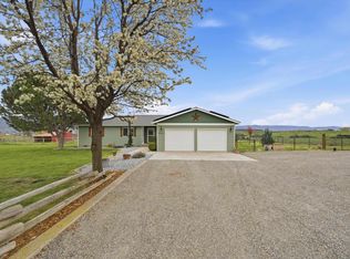 112503 W King Tull Rd, Prosser, WA 99350