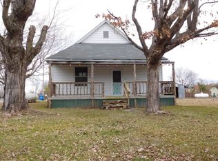 200 Noble Ave, Buncombe, IL 62912