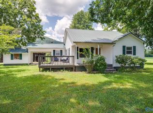 77 County Road 4, Hollytree, AL 35751