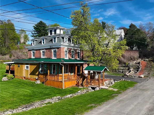 200 Gouverneur St, Morristown, NY 13664