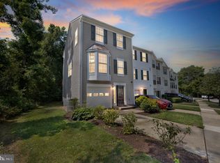5711 Mary A Ct, Bladensburg, MD 20710