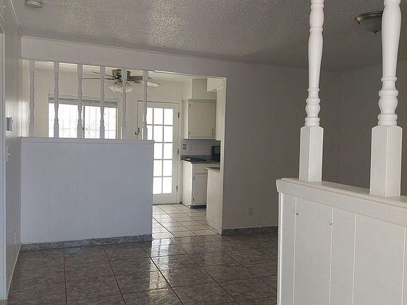 3rd image of 2212 Cumbre Negra St