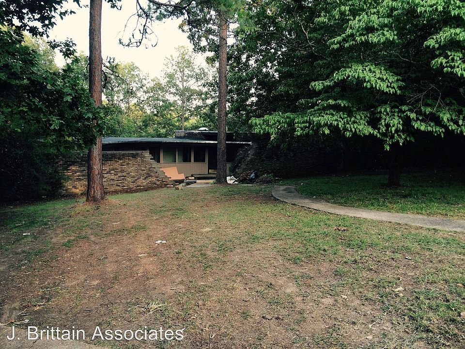 1st image of 17 Sherwood Ct