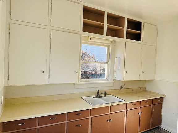 4th image of 106 Broadwater Ave #6FD340687