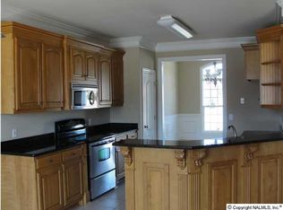 105 Litespeed Ln SW, Huntsville, AL 35824