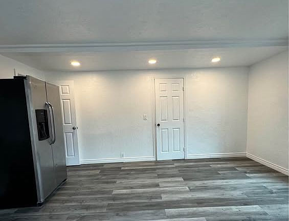 2nd image of 8960 Helms Pl #2