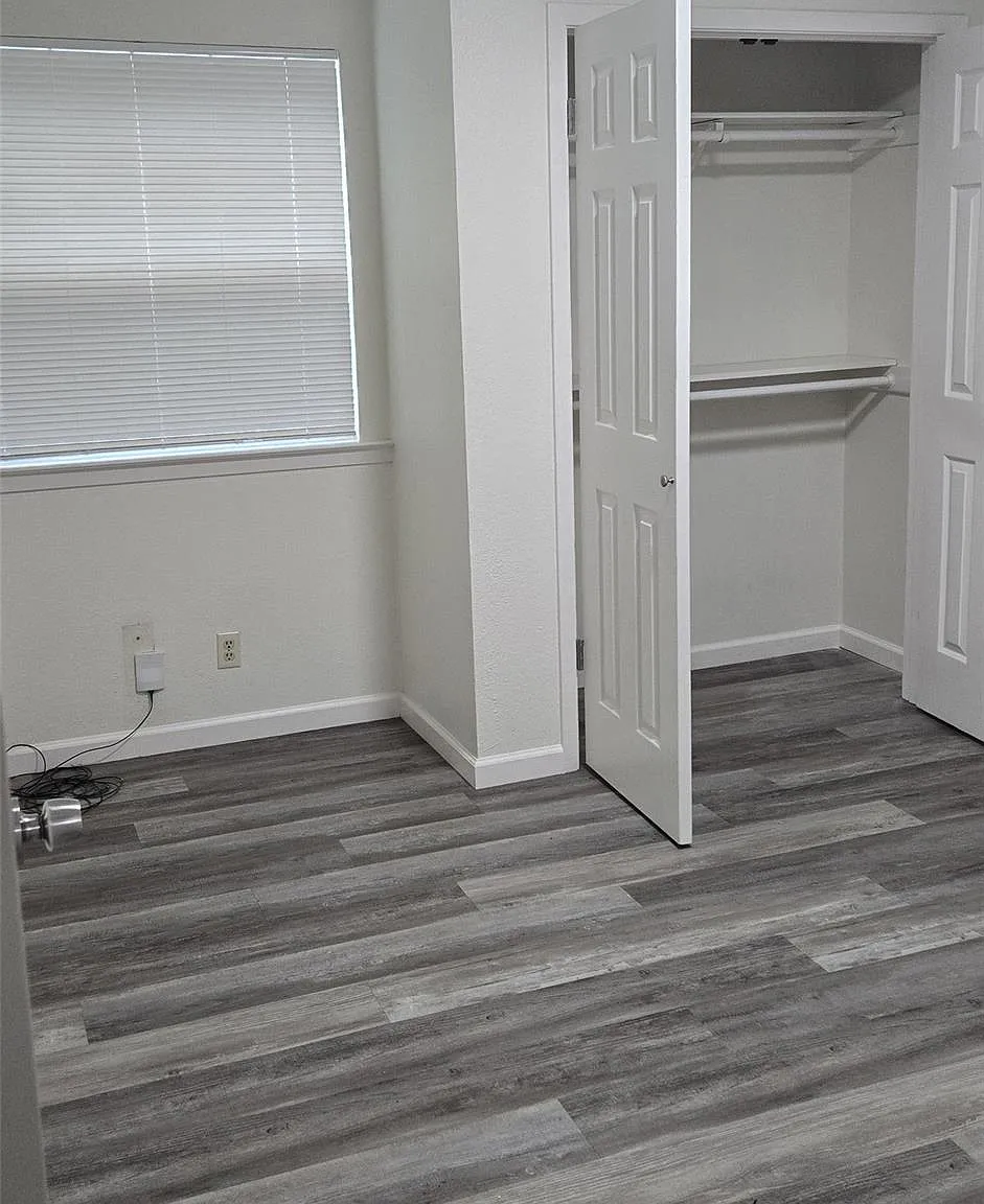 5504 Rose Hill Cir — Photo 4