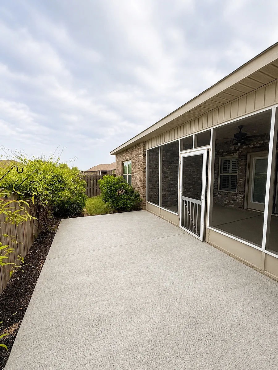 Building Photo - 115 Burlcrest Ct