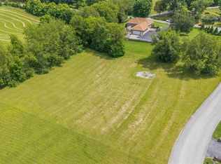 111 Fountain Trace Dr, Bowling Green, KY 42103