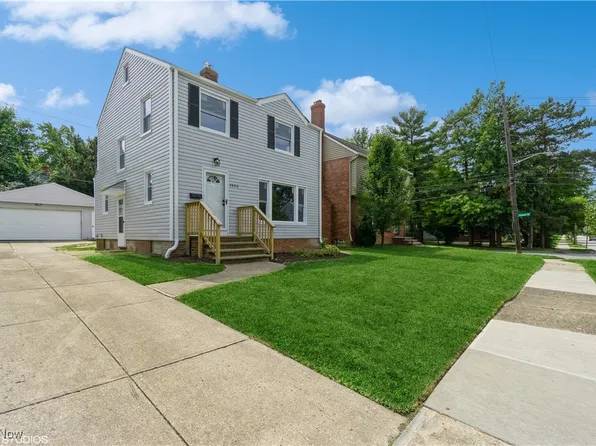 3866 E Antisdale Rd, South Euclid, OH 44118