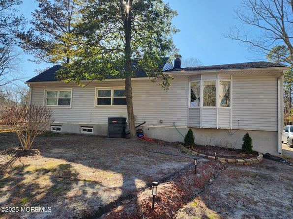 517 Newtons Corner Road, Howell, NJ 07731