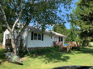 950 Newton Rd, Quincy, MI 49082