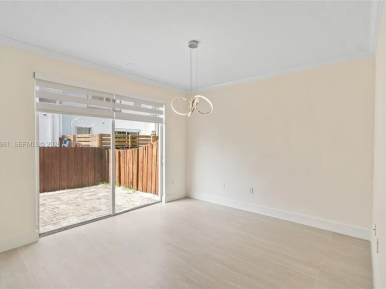 11476 NW 77th Ln — Photo 21