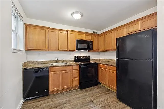1 bed, 1.0 bath, 600 sqft, $1,100 — Photo 4