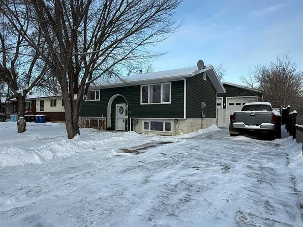 53 E Fitzsimmons Ave, Wood Buffalo, AB T9H 1Z3