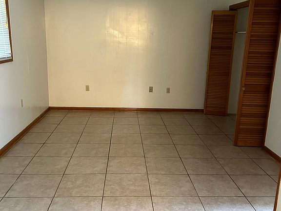 4th image of 3700 Montague Blvd #6